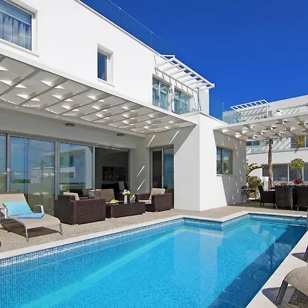 Villa Sunday Agia Napa
